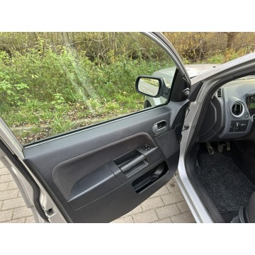 Ford Fusion  Hatchback 2007,  1.4 benzyna - Na sprzedaż za 6 800,00 zł - Wejherowo - zdjęcie 11