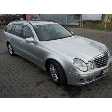 Mercedes - Benz E-klasa  Kombi 2006,  2.1 diesel, automat - Na sprzedaż za 19 800 zł - Kęty - zdjęcie 3