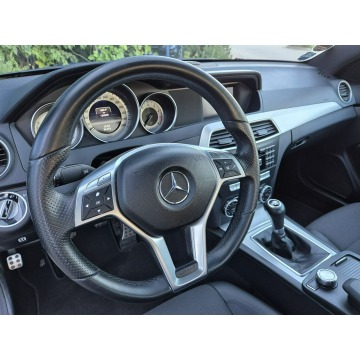 Mercedes - Benz C-klasa  Coupe/Sportowy 2014,  1.6 benzyna - Na sprzedaż za 45 600 zł - Warszawa - zdjęcie 7