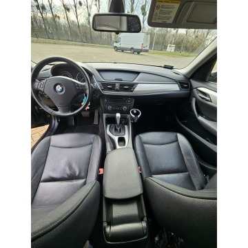BMW X1  Hatchback 2011,  2.0 diesel, automat - Na sprzedaż za 26 900 zł - Tarnowskie Góry - zdjęcie 12