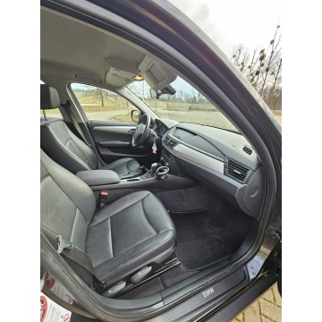BMW X1  Hatchback 2011,  2.0 diesel, automat - Na sprzedaż za 26 900 zł - Tarnowskie Góry - zdjęcie 10