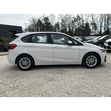 BMW Seria 2 2021,  1.5 diesel, automat - Na sprzedaż za 63 800 zł - Pęcice - zdjęcie 3