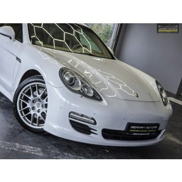 Porsche Panamera  Liftback 2011,  3.6 benzyna, automat - Na sprzedaż za 79 900 zł - Dębogórze - zdjęcie 3