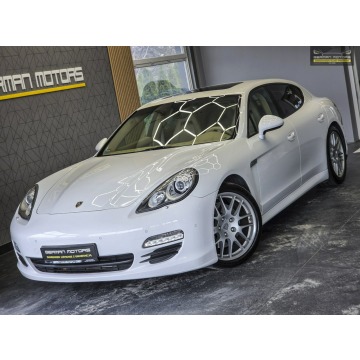 Porsche Panamera  Liftback 2011,  3.6 benzyna, automat - Na sprzedaż za 79 900 zł - Dębogórze - zdjęcie 4