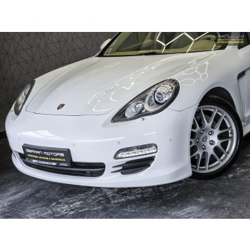 Porsche Panamera  Liftback 2011,  3.6 benzyna, automat - Na sprzedaż za 79 900 zł - Dębogórze - zdjęcie 5