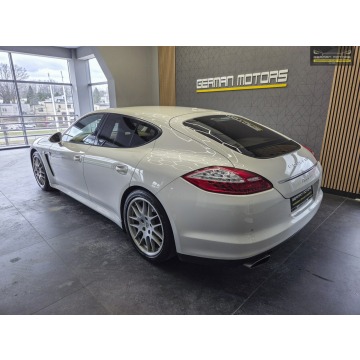 Porsche Panamera  Liftback 2011,  3.6 benzyna, automat - Na sprzedaż za 79 900 zł - Dębogórze - zdjęcie 10