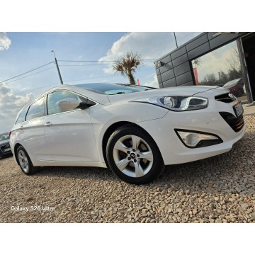 Hyundai i40 2014,  1.6 benzyna - Na sprzedaż za 27 999 zł - Nowe Sójki - zdjęcie 4