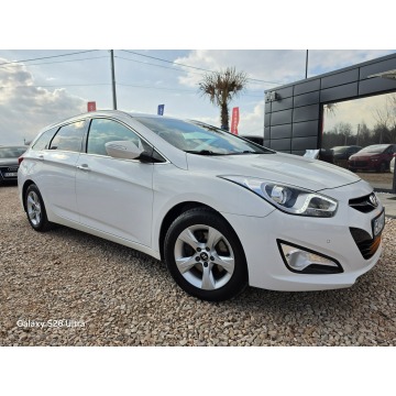Hyundai i40 2014,  1.6 benzyna - Na sprzedaż za 27 999 zł - Nowe Sójki - zdjęcie 2