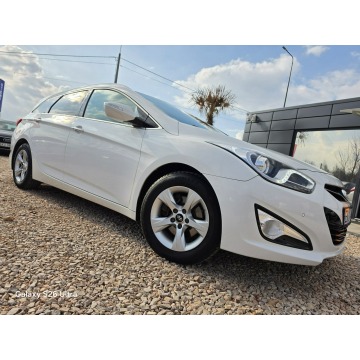 Hyundai i40 2014,  1.6 benzyna - Na sprzedaż za 27 999 zł - Nowe Sójki - zdjęcie 3