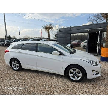 Hyundai i40 2014,  1.6 benzyna - Na sprzedaż za 27 999 zł - Nowe Sójki - zdjęcie 6
