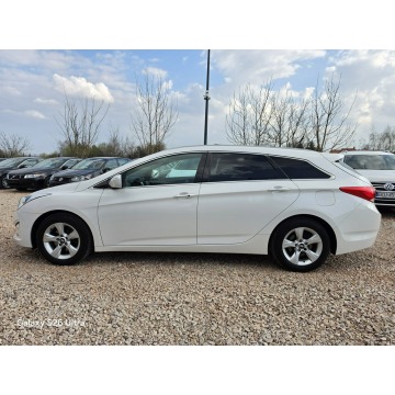 Hyundai i40 2014,  1.6 benzyna - Na sprzedaż za 27 999 zł - Nowe Sójki - zdjęcie 7