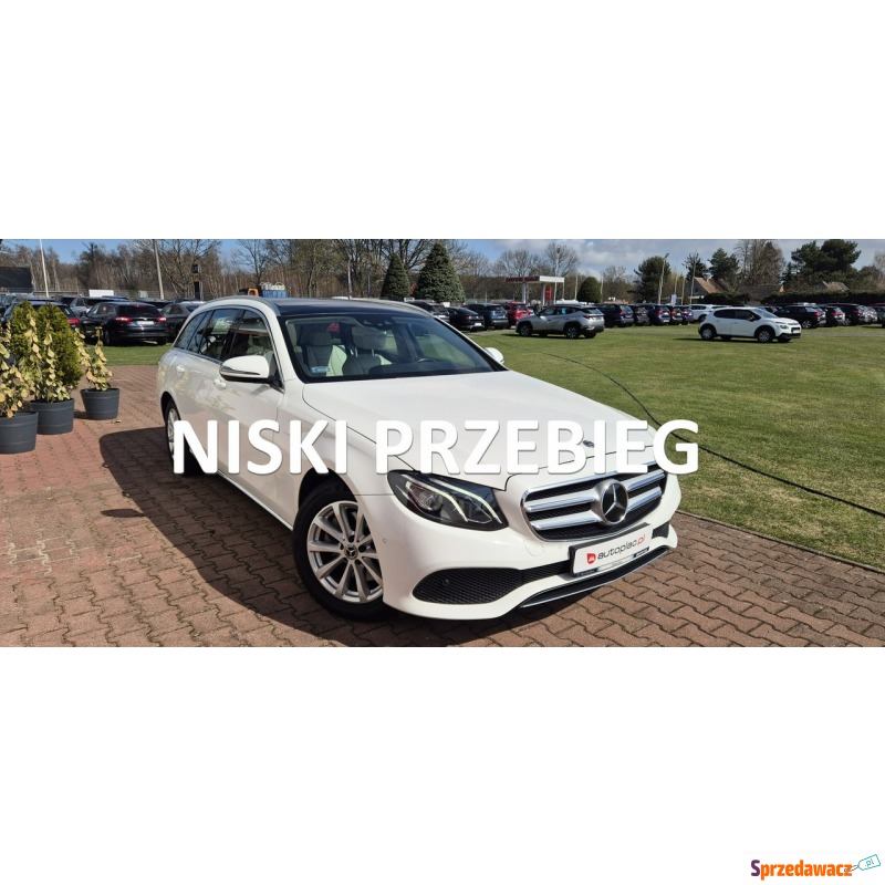 Mercedes - Benz E-klasa 2017,  2.0 diesel, automat - Na sprzedaż za 105 800 zł - Paproć