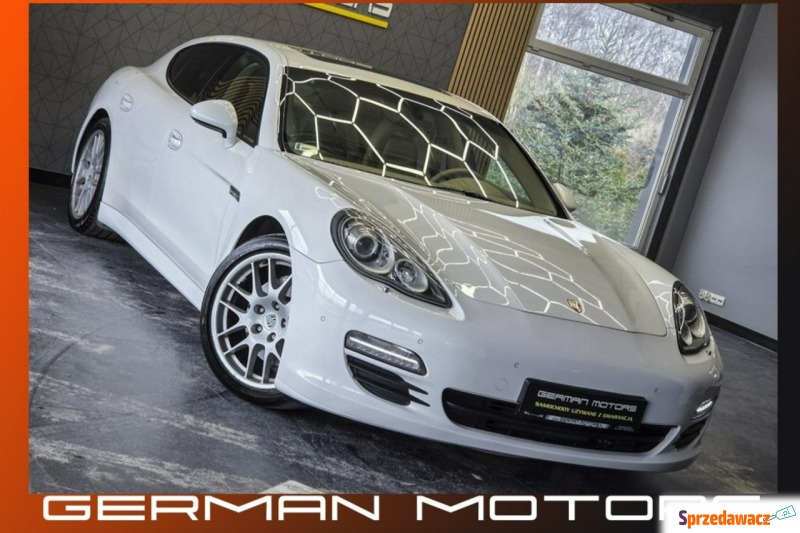 Porsche Panamera  Liftback 2011,  3.6 benzyna, automat - Na sprzedaż za 79 900 zł - Dębogórze