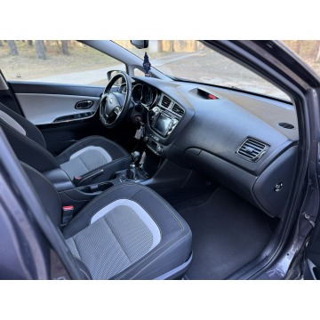 Kia Ceed 2014,  1.6 diesel - Na sprzedaż za 23 700 zł - Skarszewy - zdjęcie 6