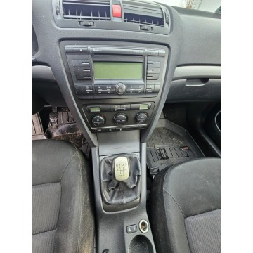 Skoda Octavia 2007,  1.9 diesel - Na sprzedaż za 6 999,00 zł - Głogów - zdjęcie 7