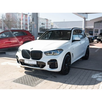 BMW X5  SUV 2021,  3.0 diesel, automat - Na sprzedaż za 215 200 zł - Gdynia - zdjęcie 2