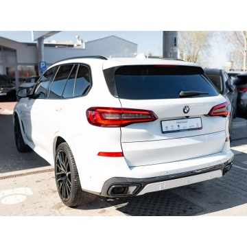 BMW X5  SUV 2021,  3.0 diesel, automat - Na sprzedaż za 215 200 zł - Gdynia - zdjęcie 5