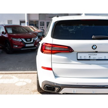 BMW X5  SUV 2021,  3.0 diesel, automat - Na sprzedaż za 215 200 zł - Gdynia - zdjęcie 11