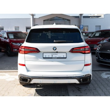 BMW X5  SUV 2021,  3.0 diesel, automat - Na sprzedaż za 215 200 zł - Gdynia - zdjęcie 10