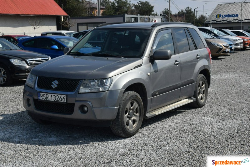 Suzuki Grand Vitara  SUV 2006,  2.0 benzyna+LPG, automat - Na sprzedaż za 10 900 zł - Majdan Sieniawski