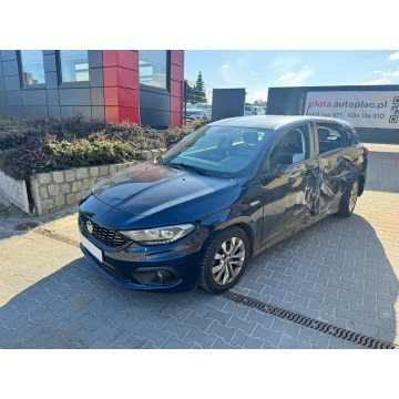 Fiat Tipo  Hatchback 2018,  1.6 diesel - Na sprzedaż za 16 000 zł - Margonin - zdjęcie 3