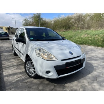 Renault Clio Opłacony Benzyna Klima