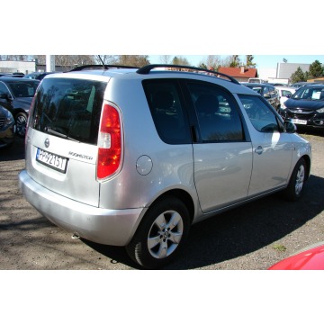 Skoda Roomster  Hatchback 2013,  1.6 diesel - Na sprzedaż za 13 400 zł - Piła - zdjęcie 2