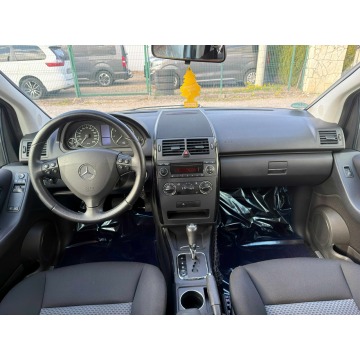Mercedes - Benz A-klasa  Hatchback 2006,  1.5 benzyna, automat - Na sprzedaż za 11 900 zł - Gdów - zdjęcie 7