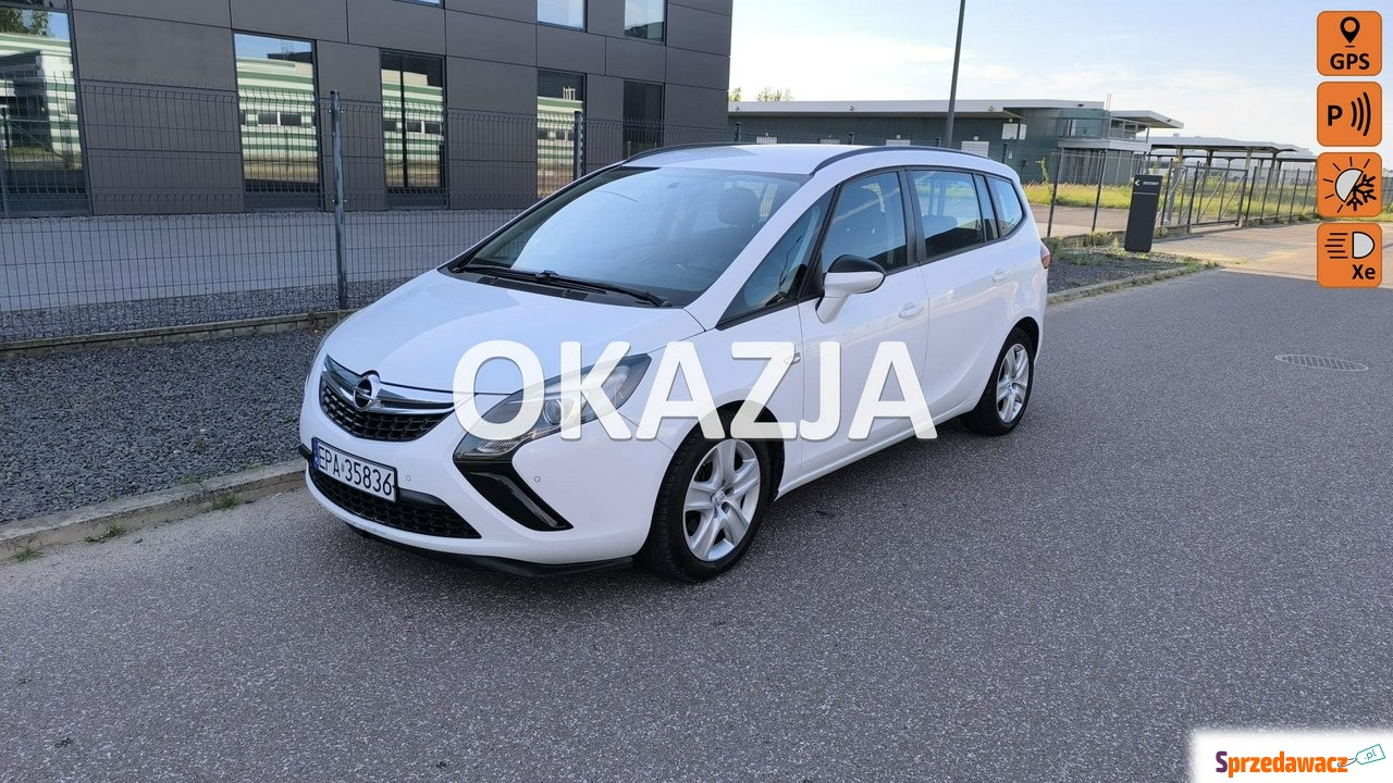 Opel Zafira 2016