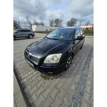 Toyota Avensis - D4D 2.0 - 2004r