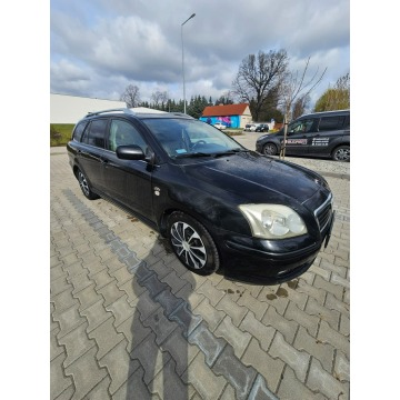 Toyota Avensis 2004,  2.0 diesel - Na sprzedaż za 4 200,00 zł - Głogów - zdjęcie 4