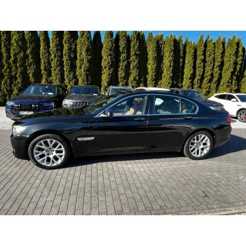 BMW Seria 7  Sedan/Limuzyna 2011,  3.0 diesel, automat - Na sprzedaż za 55 000 zł - Baranowo - zdjęcie 2