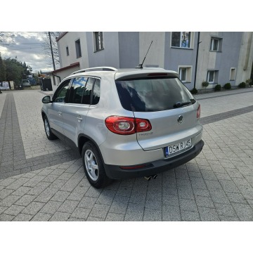 Volkswagen Tiguan  SUV 2009,  2.0 diesel - Na sprzedaż za 25 900 zł - Strzegom - zdjęcie 7
