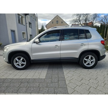 Volkswagen Tiguan  SUV 2009,  2.0 diesel - Na sprzedaż za 25 900 zł - Strzegom - zdjęcie 8