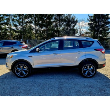 Ford Kuga  SUV 2017,  1.5 diesel - Na sprzedaż za 43 900 zł - Szczecin - zdjęcie 8