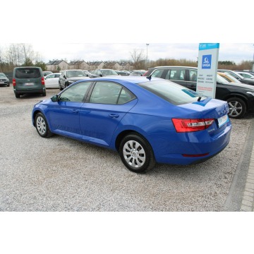 Skoda Superb  Hatchback 2021,  2.0 diesel - Na sprzedaż za 56 900 zł - Warszawa - zdjęcie 9