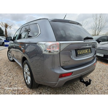 Mitsubishi Outlander  SUV 2013,  2.0 hybryda, automat - Na sprzedaż za 38 999 zł - Nowe Sójki - zdjęcie 7