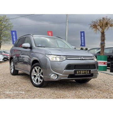 Mitsubishi Outlander  SUV 2013,  2.0 hybryda, automat - Na sprzedaż za 38 999 zł - Nowe Sójki - zdjęcie 5