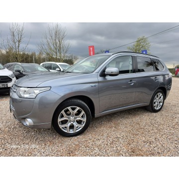 Mitsubishi Outlander  SUV 2013,  2.0 hybryda, automat - Na sprzedaż za 38 999 zł - Nowe Sójki - zdjęcie 12