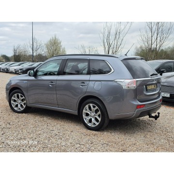 Mitsubishi Outlander  SUV 2013,  2.0 hybryda, automat - Na sprzedaż za 38 999 zł - Nowe Sójki - zdjęcie 10