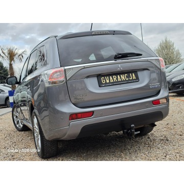 Mitsubishi Outlander  SUV 2013,  2.0 hybryda, automat - Na sprzedaż za 38 999 zł - Nowe Sójki - zdjęcie 9