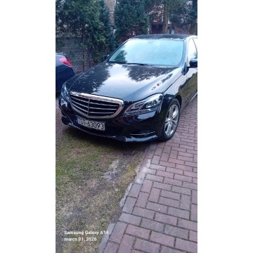 Mercedes - Benz E-klasa  Sedan/Limuzyna 2015,  2.1 diesel, automat - Na sprzedaż za 45 900 zł - Starachowice - zdjęcie 1
