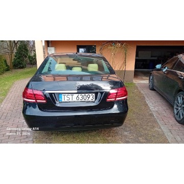 Mercedes - Benz E-klasa  Sedan/Limuzyna 2015,  2.1 diesel, automat - Na sprzedaż za 45 900 zł - Starachowice - zdjęcie 10