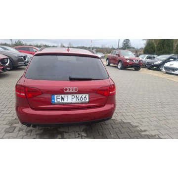 Audi A4  Kombi 2011,  2.0 - Na sprzedaż za 24 900 zł - Malutkie - zdjęcie 5
