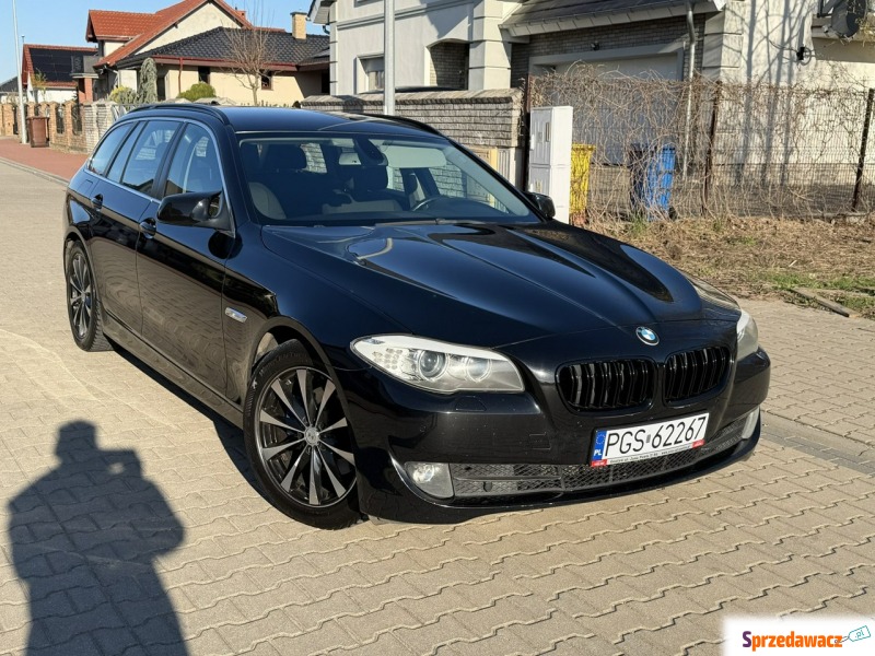 BMW Seria 5  Kombi 2011,  2.0 diesel - Na sprzedaż za 35 999 zł - Gostyń