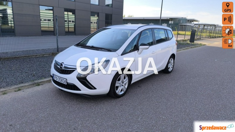 Opel Zafira  Minivan/Van 2016,  1.6 diesel - Na sprzedaż za 20 900 zł - Pabianice