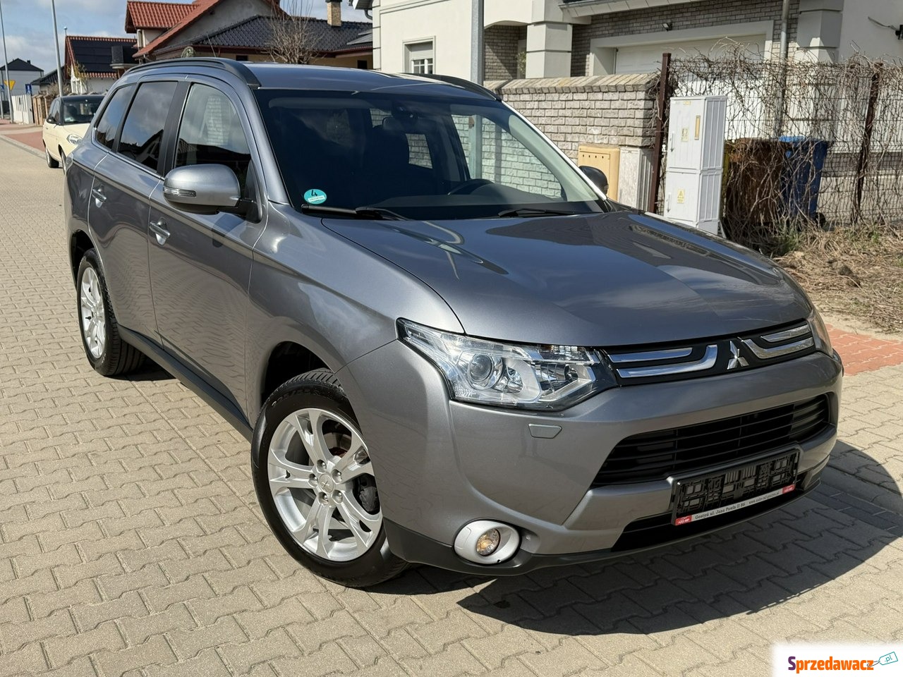 Mitsubishi Outlander 2013