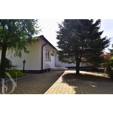 Sprzedam dom Supraśl -  jednopiętrowy,  pow.  214 m2,  działka:   1241 m2 - zdjęcie 3