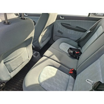 Skoda Fabia  Kombi 2003,  1.9 diesel - Na sprzedaż za 4 990,00 zł - Jacków - zdjęcie 6