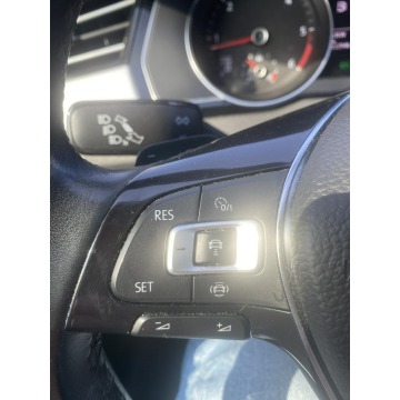 Volkswagen Passat 2018,  2.0 diesel, automat - Na sprzedaż za 53 900 zł - Ostrołęka - zdjęcie 9